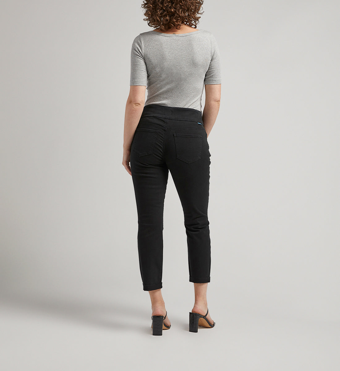Amelia Mid Rise Slim Ankle Pants
