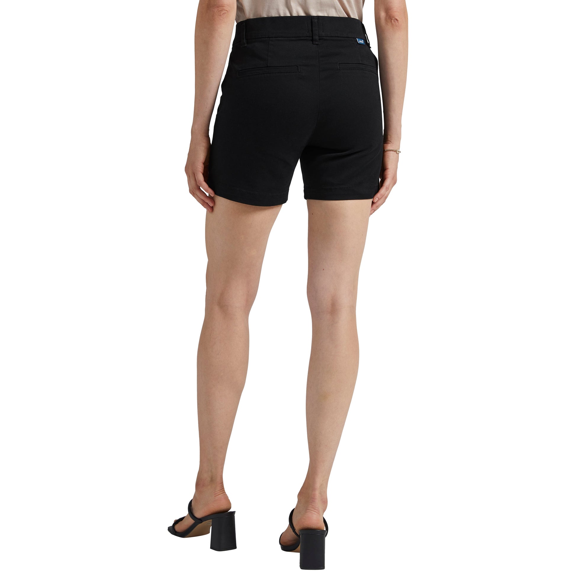 black tailored shorts with belt loops