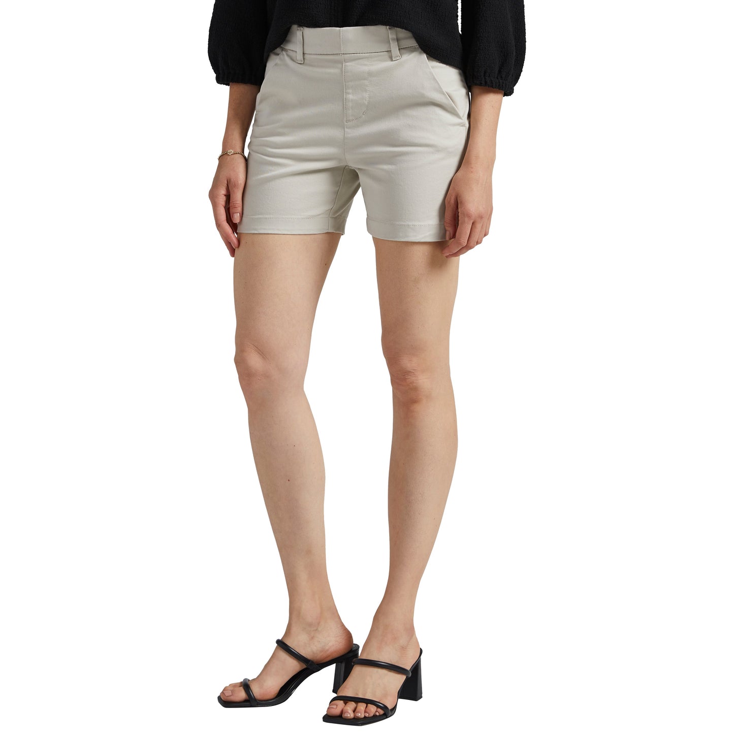 Easy fit Maddie shorts
