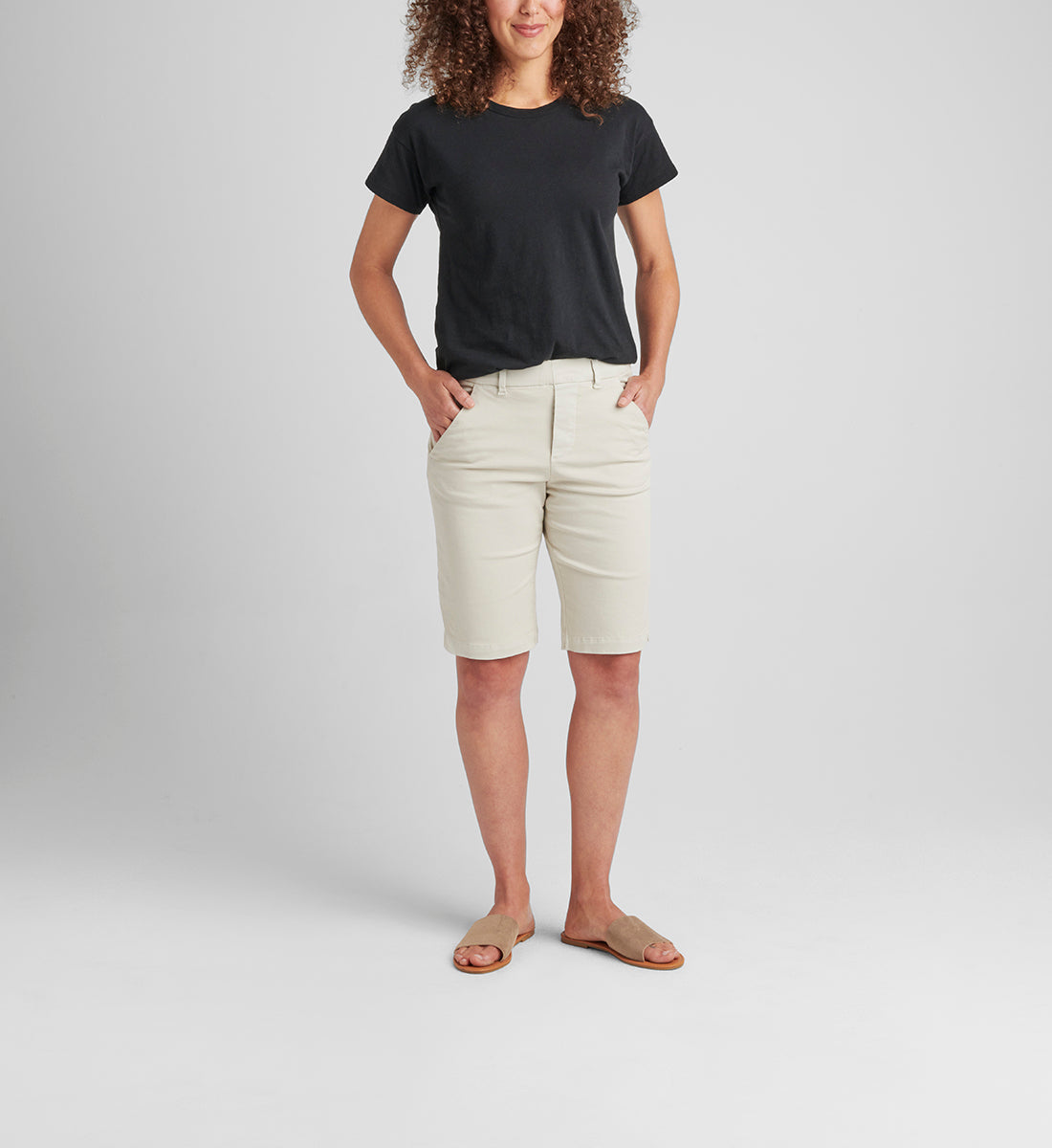 Maddie Mid Rise Bermuda Pull-On Short