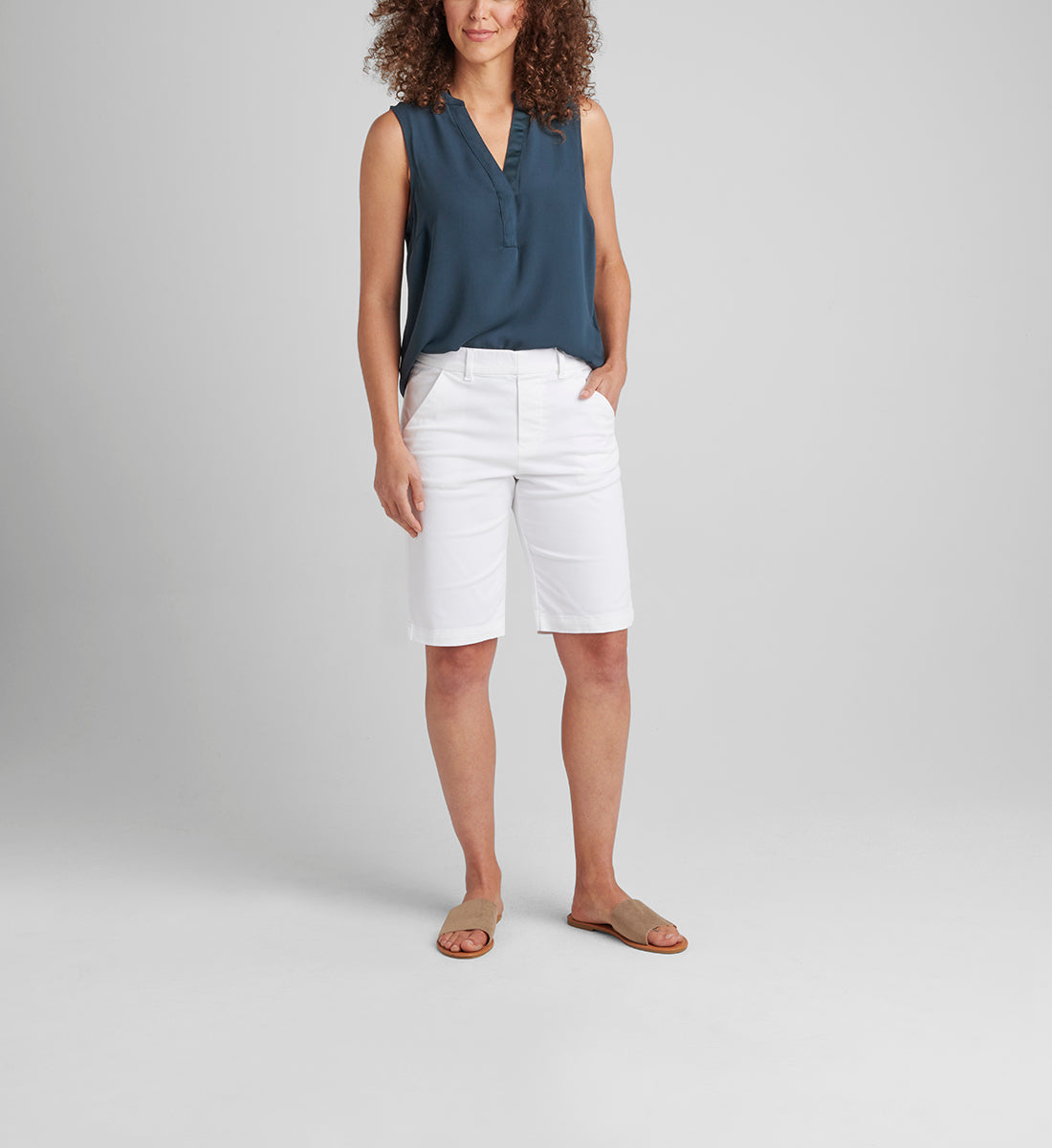 Maddie Mid Rise Bermuda Pull-On Short