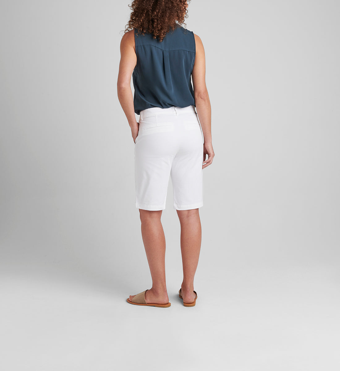 Maddie Mid Rise Bermuda Pull-On Short