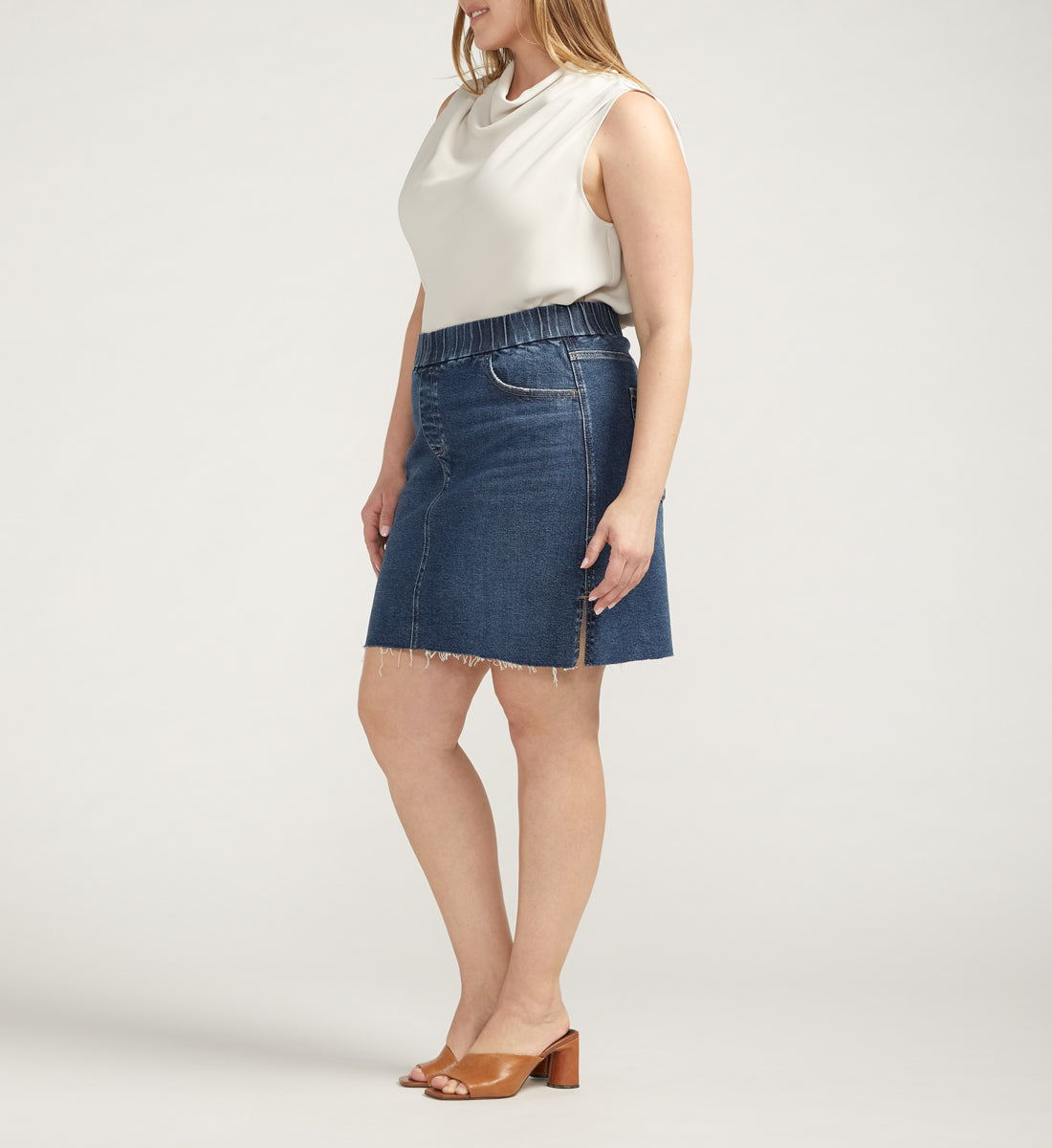 On-the-Go Mid Rise Skort Plus Size