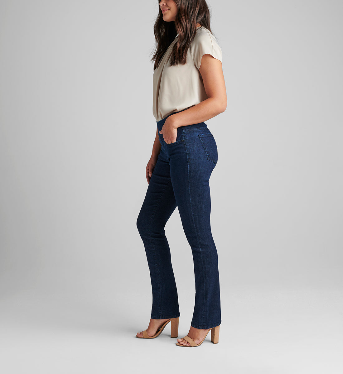 Peri Mid Rise Straight Leg Pull-On Jeans
