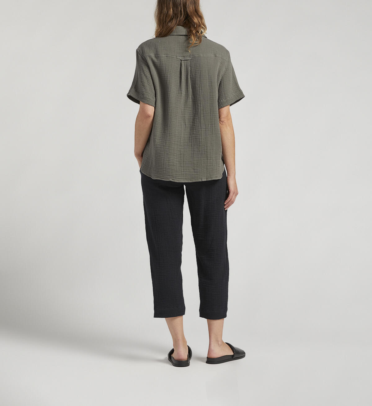 Textured Short-Sleeve Shirt, , hi-res image number 3