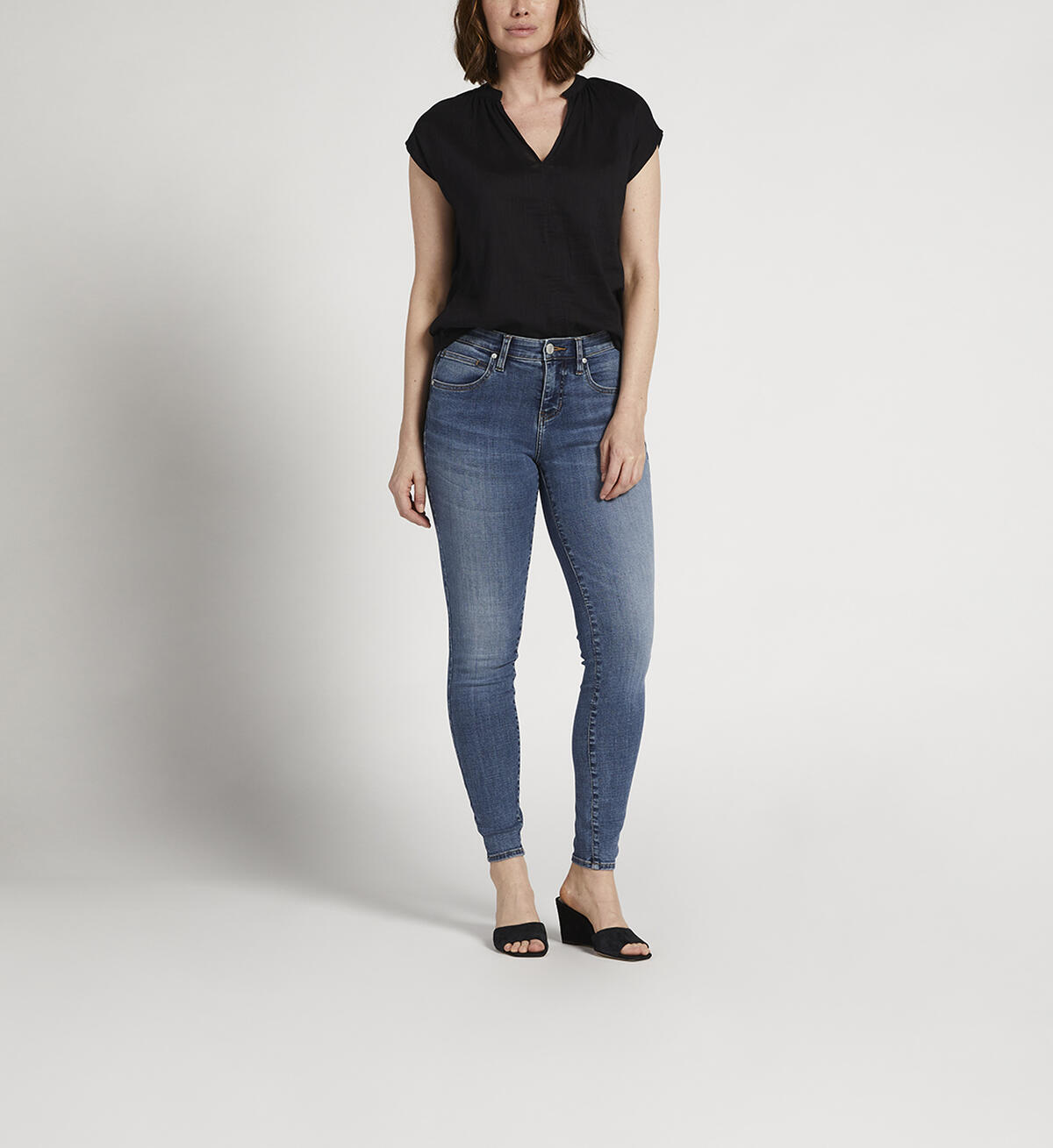 Cecilia Mid Rise Skinny Jeans Petite, , hi-res image number 0