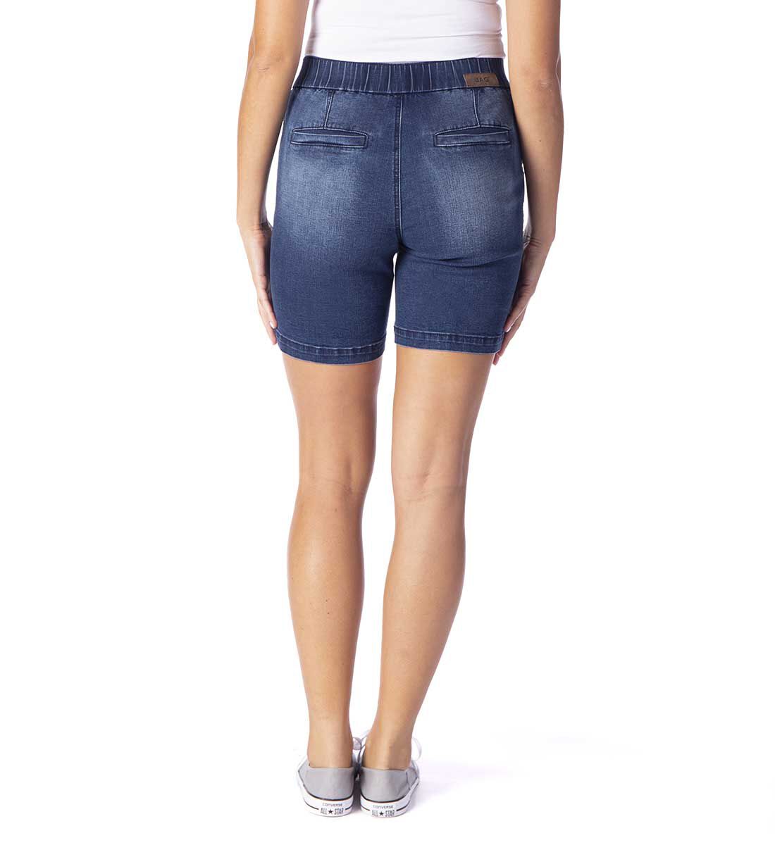 Gracie Mid Rise Pull-On Short Back