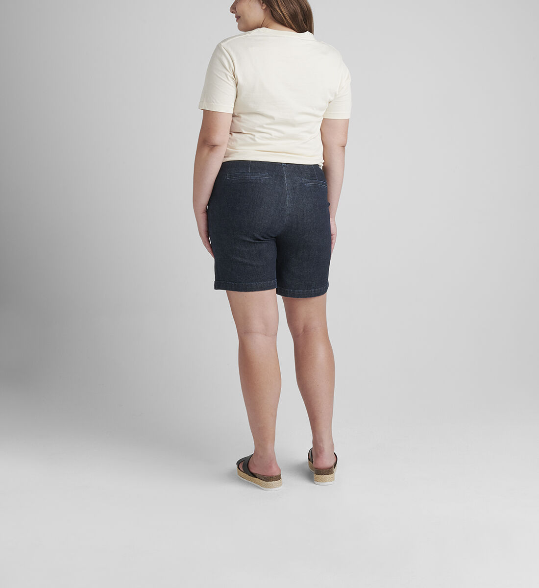 Maddie Mid Rise 8-inch Pull-On Short Plus Size Back