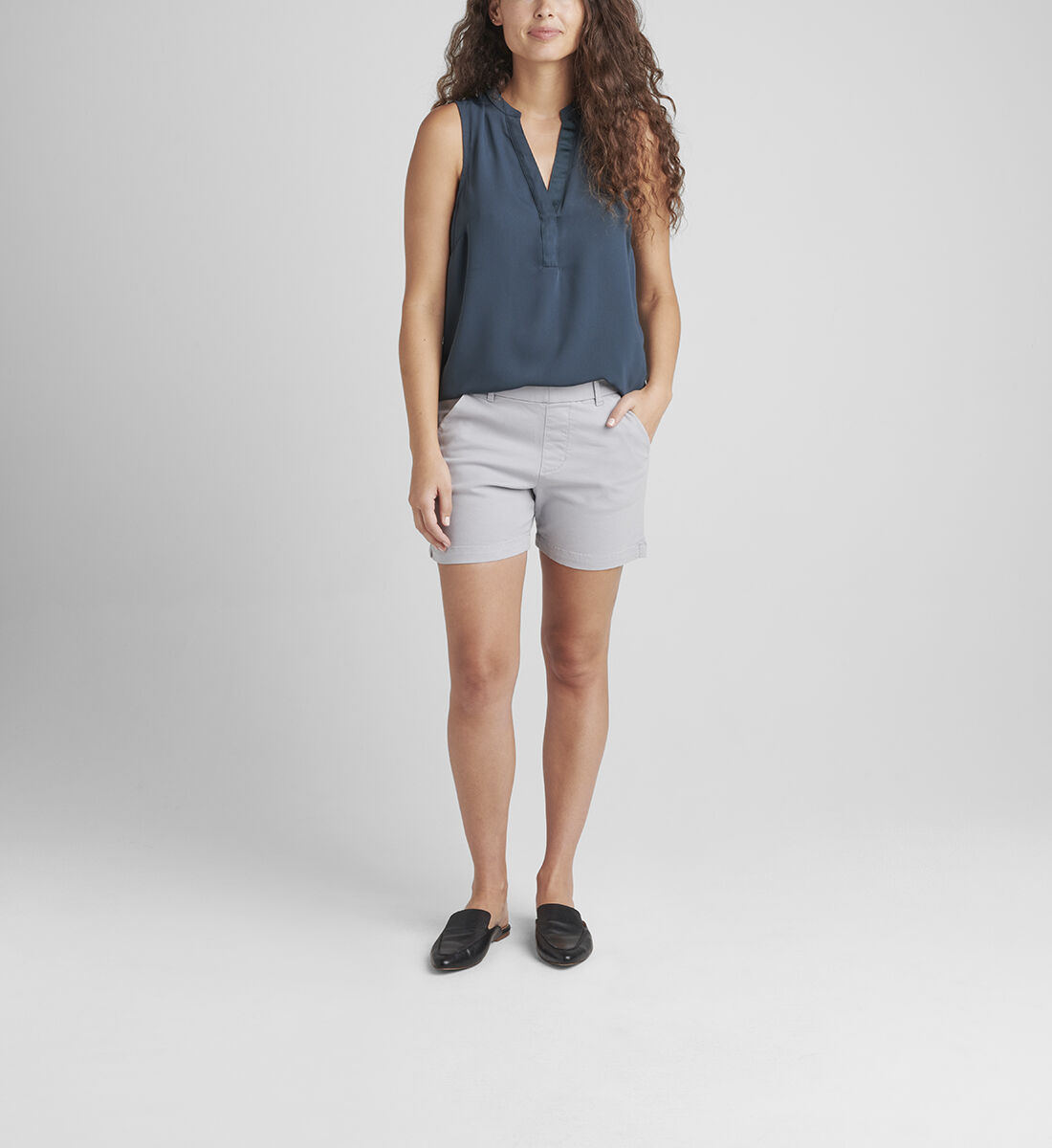 Maddie Mid Rise 5-inch Pull-On Short,Grey Front