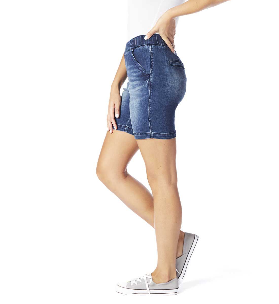Gracie Mid Rise Pull-On Short Side