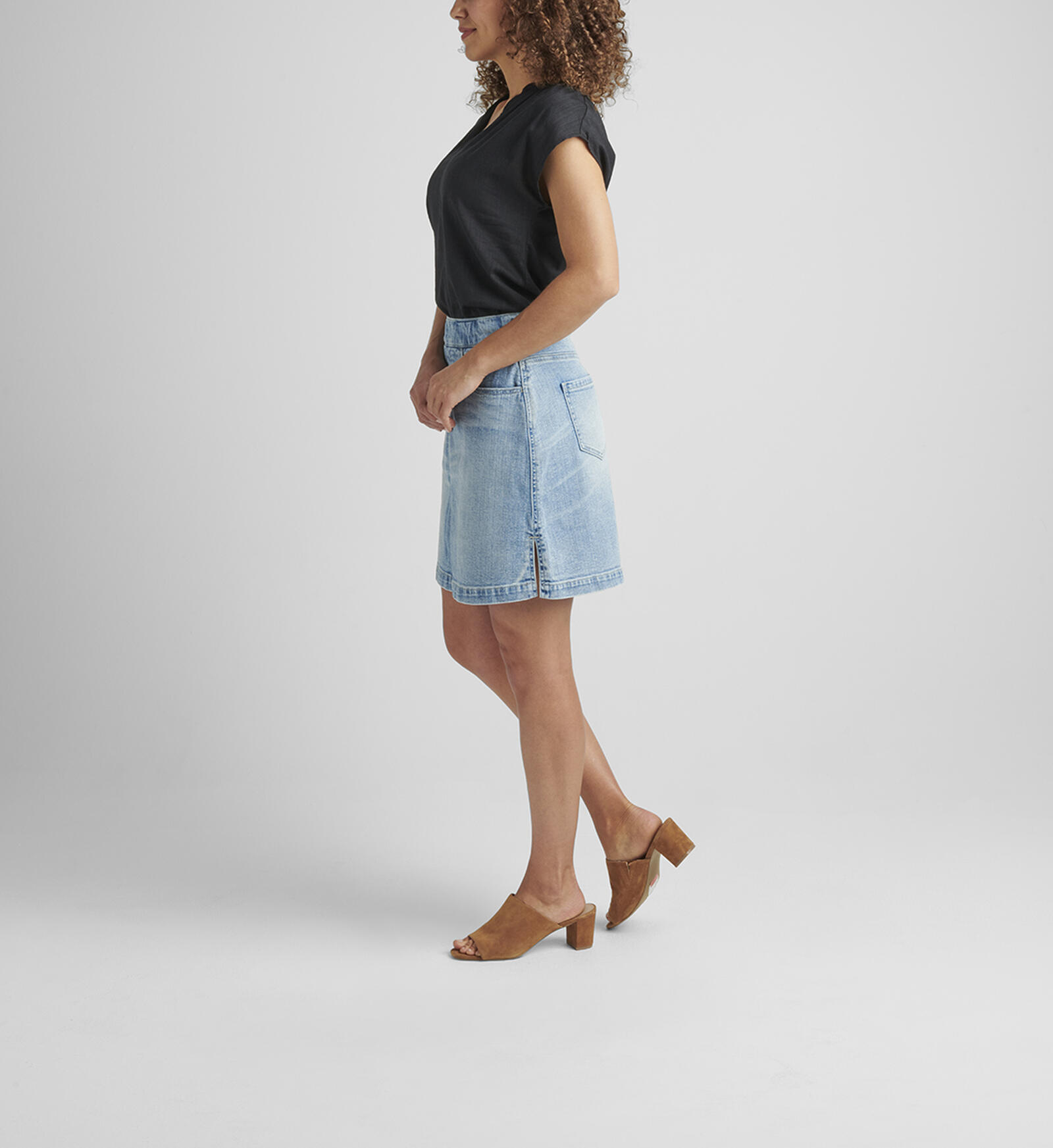 Buy On The Go Pull-On Skort for USD 58.00 | Jag Jeans US New