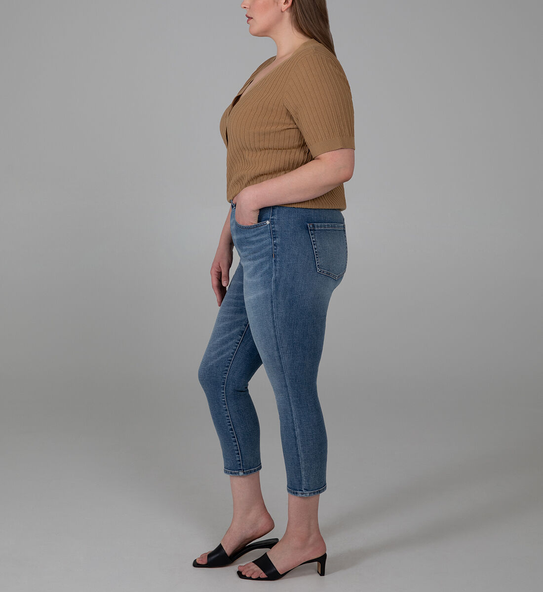 Valentina High Rise Crop Pull-On Jeans Plus Size Side