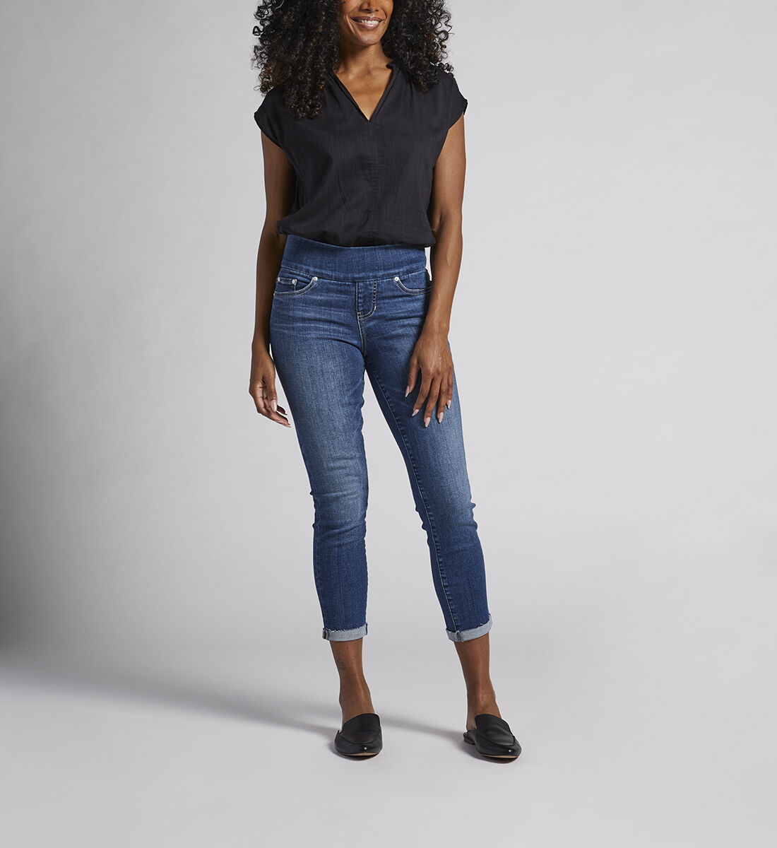 Amelia Mid Rise Slim Ankle Pull-On Jeans Front