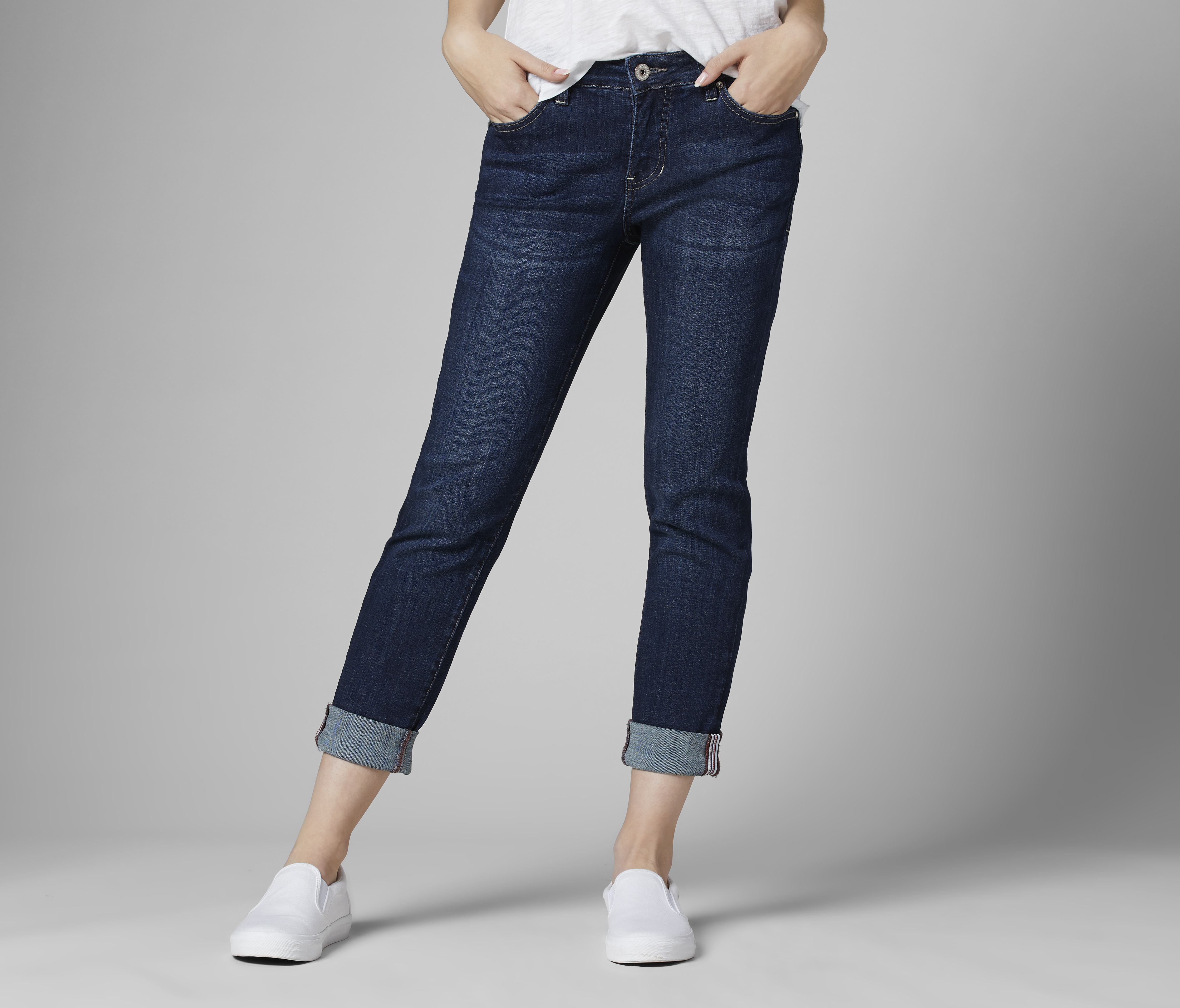 Carter Mid Rise Girlfriend Jeans - Jag 