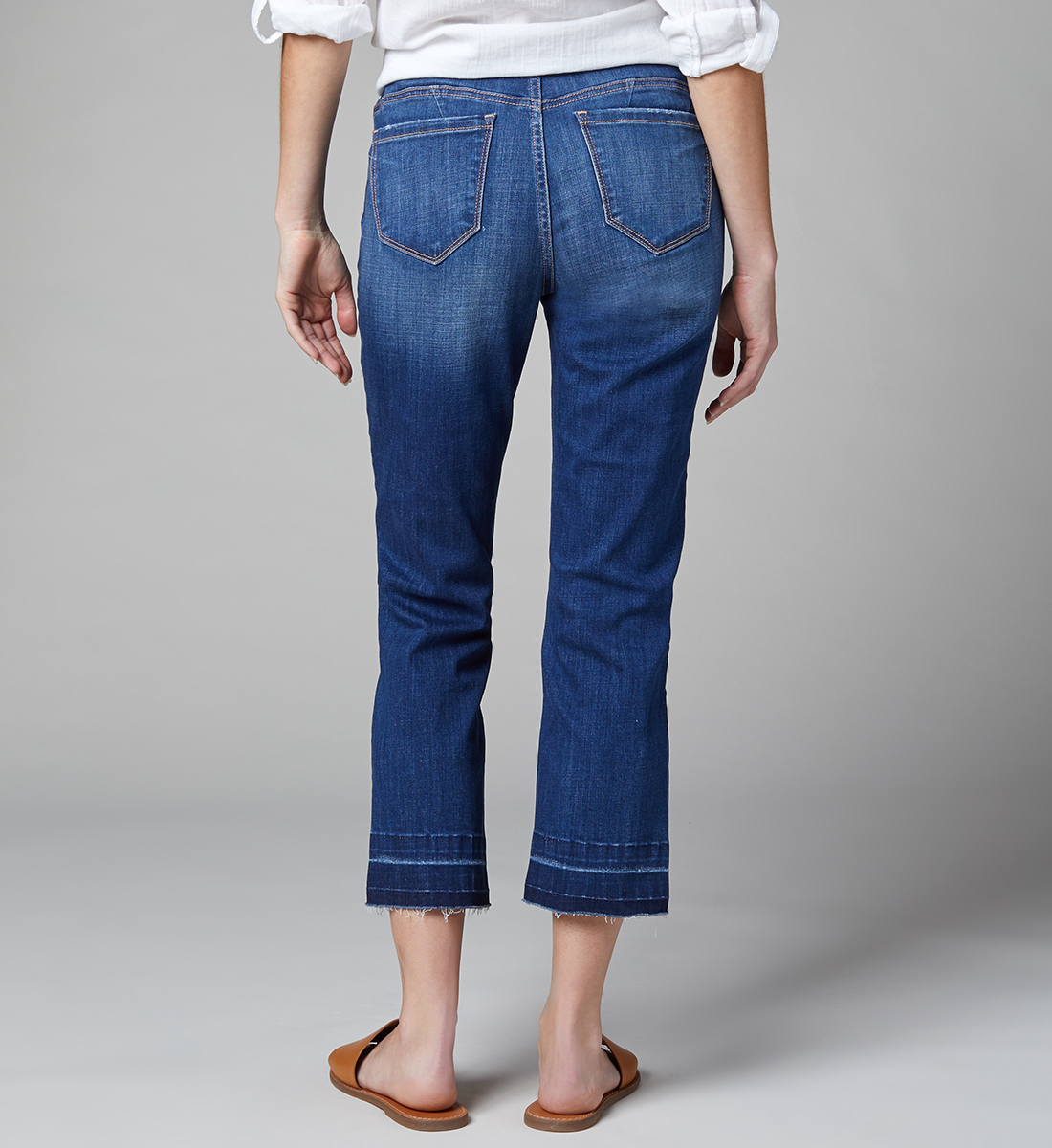 Ruby Mid Rise Straight Crop Jeans - Jag Jeans US
